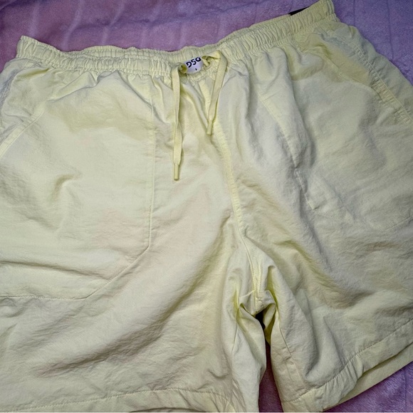 DSG Men's Bright Yellow 6” Rec Shorts - Picture 2 of 3